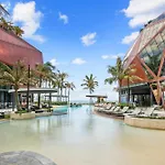 Beachside Water View 2-Bed With Gym Pool & Sauna