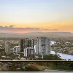 Beachside Water View 2-Bed With Gym Pool & Sauna